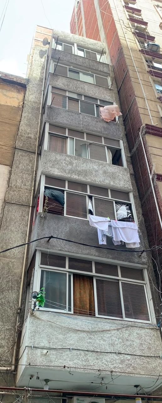 فرصه استثماريه مميزة عماره سكنيه بالكامل 