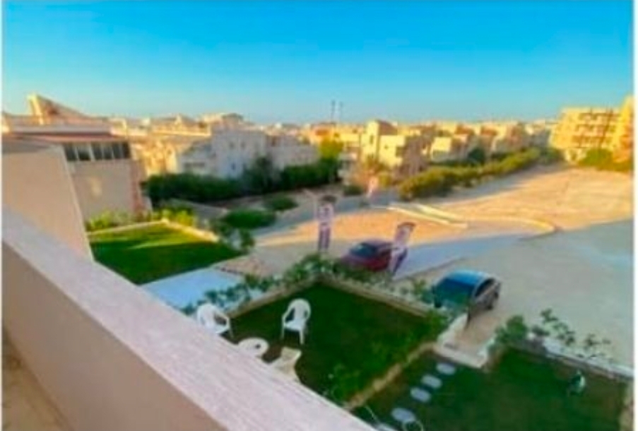 للبيع شاليه في قرية مصر الجديدة بالساحل الشمالي 