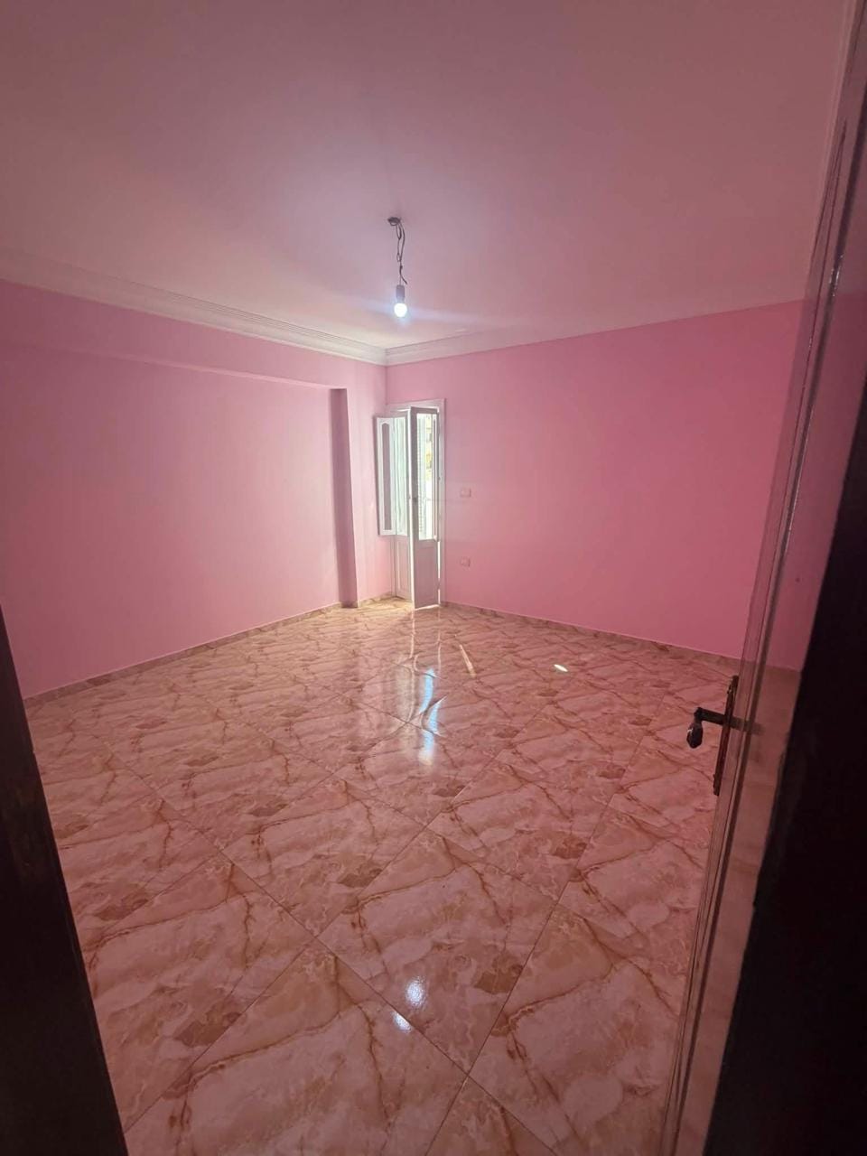 الفلكي – السيوف – شارع 16 الملك – شارع جانبي متفرع من شارع 16 الملك – بجوار كافيه حكاية – الإسكندرية.