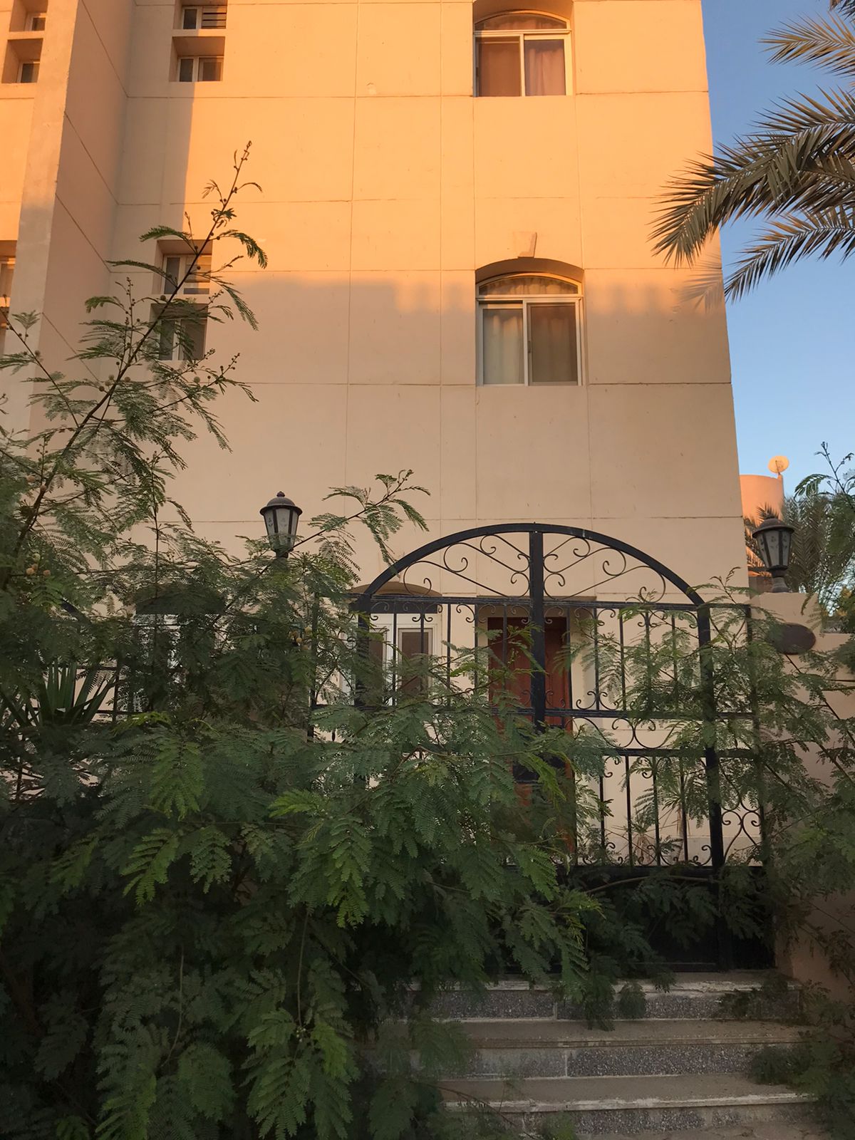  فيلا بكومباوند يوتوبيا مدخل بالم هيلز أمام هايبر وان