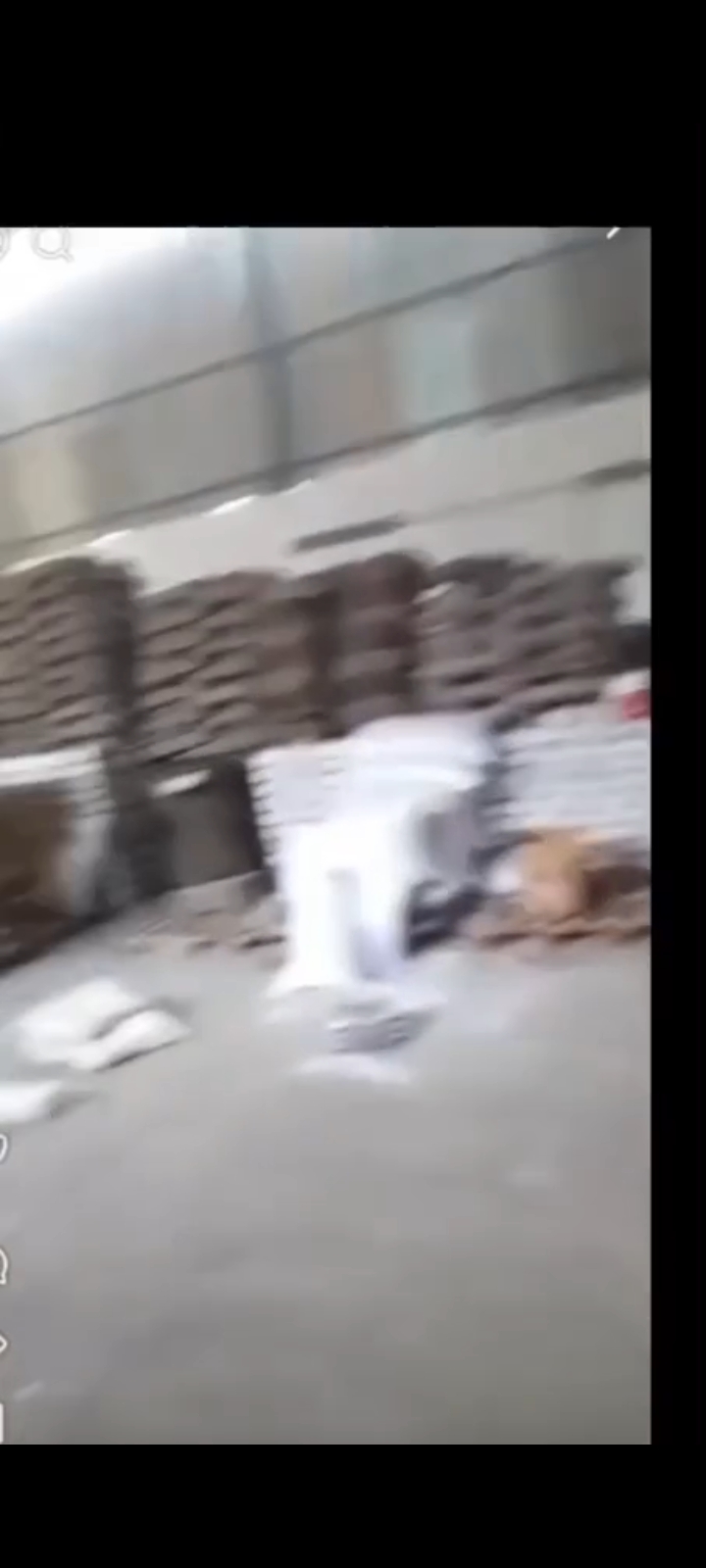 مصنع للبيع بالعبور