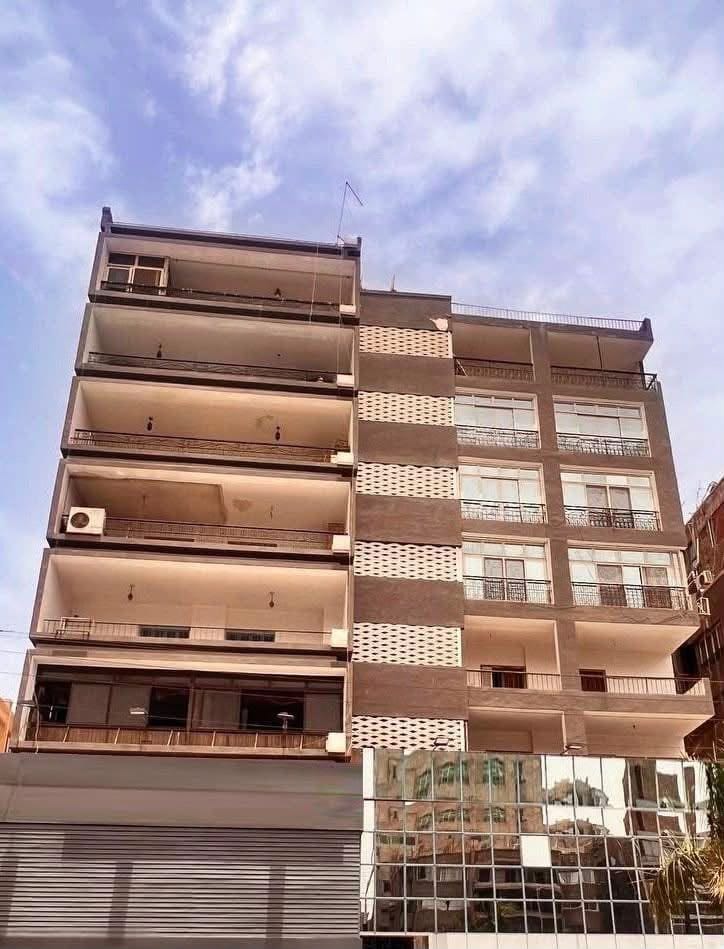 عمارة للبيع فرصه استثمارية 