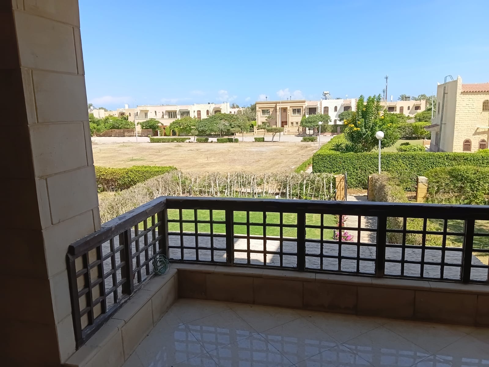 شاليه علوي اول بلكونه مارينا 6
