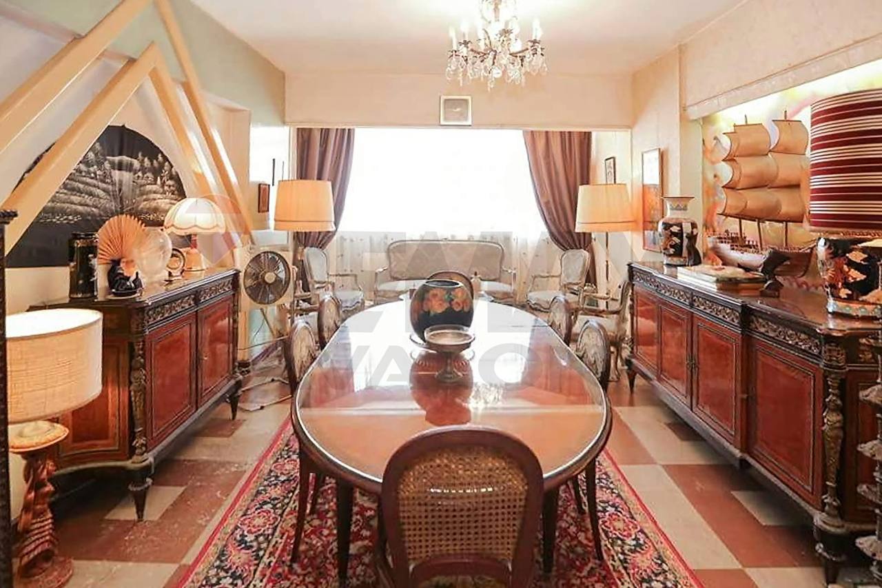 شقه فاخره للبيع فى سموحه